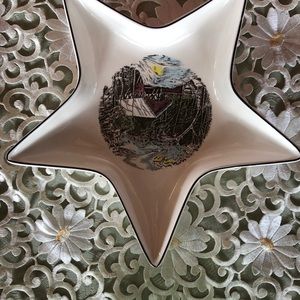 Friendly Village by Johnson Bros. Covered Bridge series Star dish.